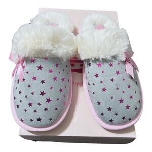 ON SALE ‼️ NWT Juicy By Juicy Couture Sonora Girls Slip-On Slippers